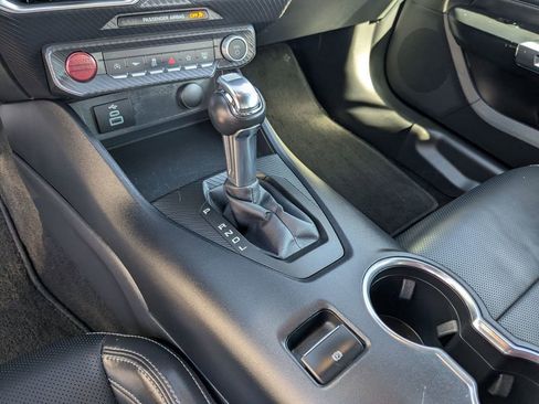 Used 2025 Ford Mustang Premium image 24