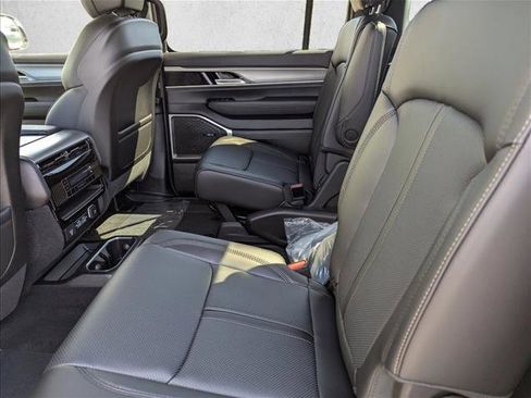 New 2026 Jeep Grand Wagoneer 4WD image 26