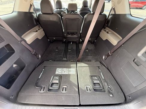 Used 2026 Kia Carnival LXS image 21