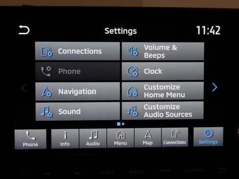 Used 2024 Mitsubishi Outlander 4WD Plug-In Hybrid image 50