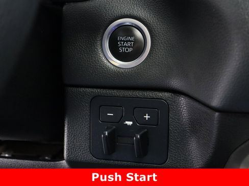 Used 2023 Toyota Tundra Limited image 18