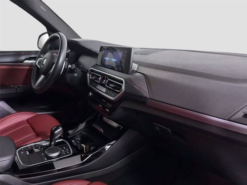 Used 2024 BMW X3 sDrive30i w/ M Sport Package RWD image 29