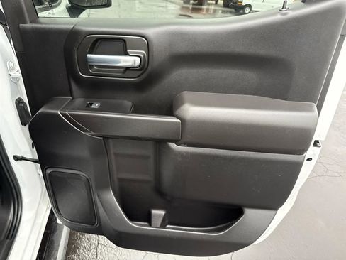 Used 2022 Chevrolet Silverado 1500 W/T w/ WT Value Package AWD/4WD image 24