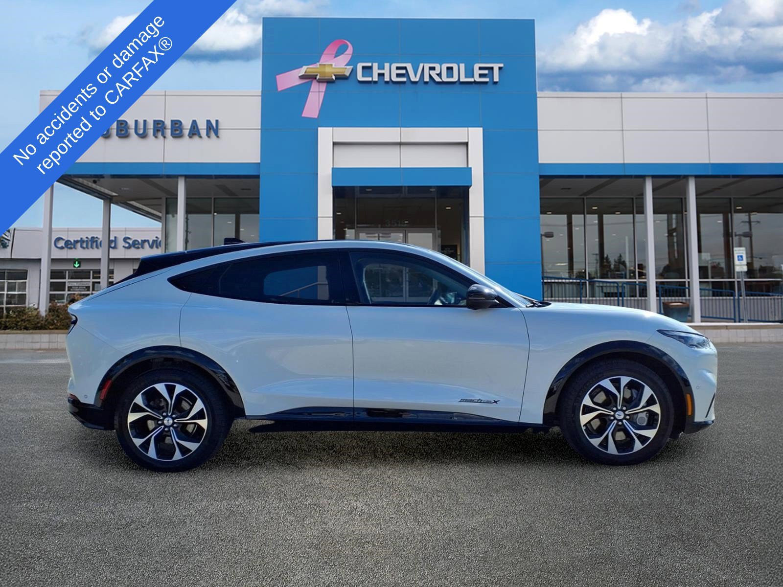 Used 2022 Ford Mustang Mach-E Premium AWD/4WD image 4