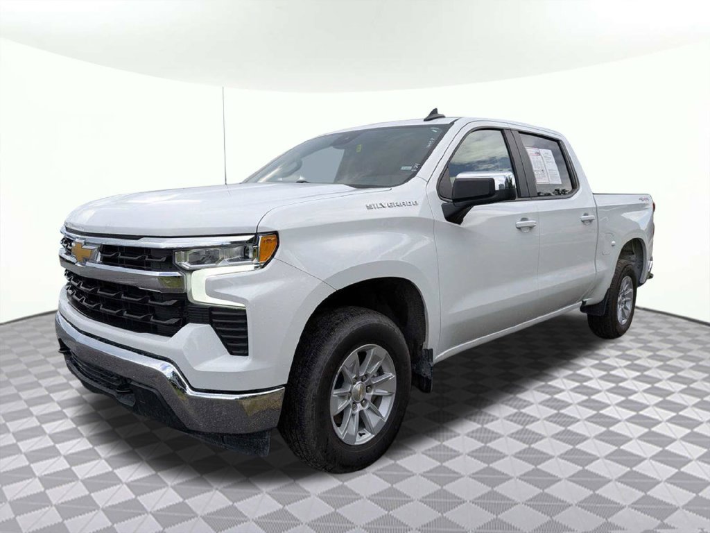 Used 2025 Chevrolet Silverado 1500 LT AWD/4WD image 8