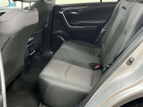 Used 2024 Toyota RAV4 XLE AWD/4WD image 16