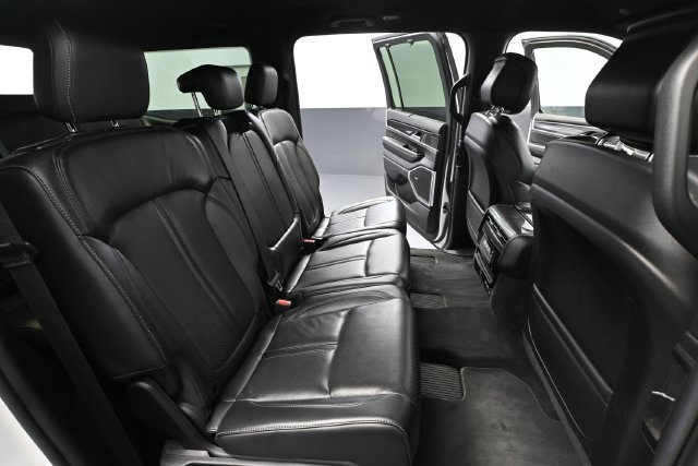 Used 2022 Jeep Wagoneer Series I w/ Convenience Group I AWD/4WD image 39