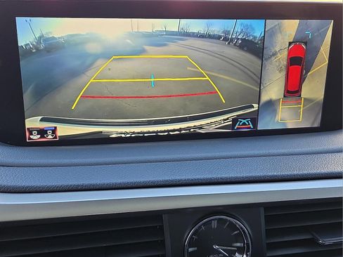 Used 2022 Lexus RX 350L FWD w/ Premium Package image 17