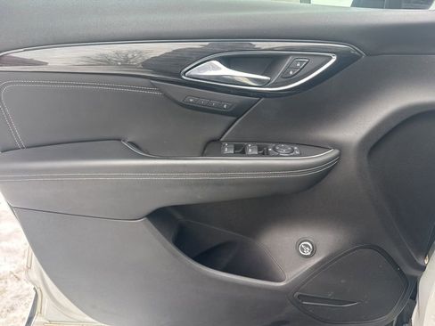 Used 2021 Buick Envision Essence w/ Sport Touring Package image 24