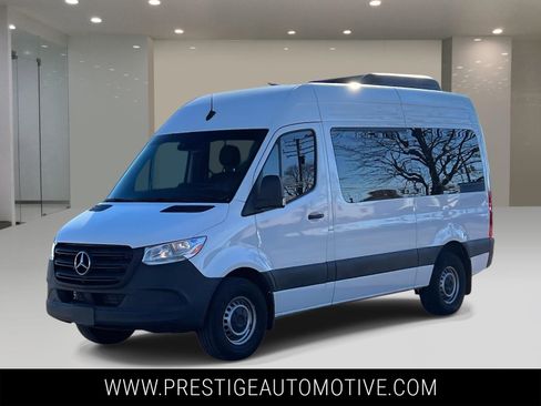 Used 2024 Mercedes-Benz Sprinter 2500 image 1