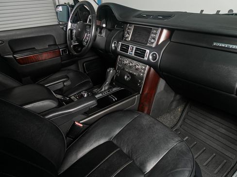 Used 2011 Land Rover Range Rover HSE AWD/4WD image 31