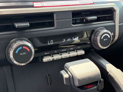 New 2026 Toyota Tacoma TRD Off-Road AWD/4WD image 20