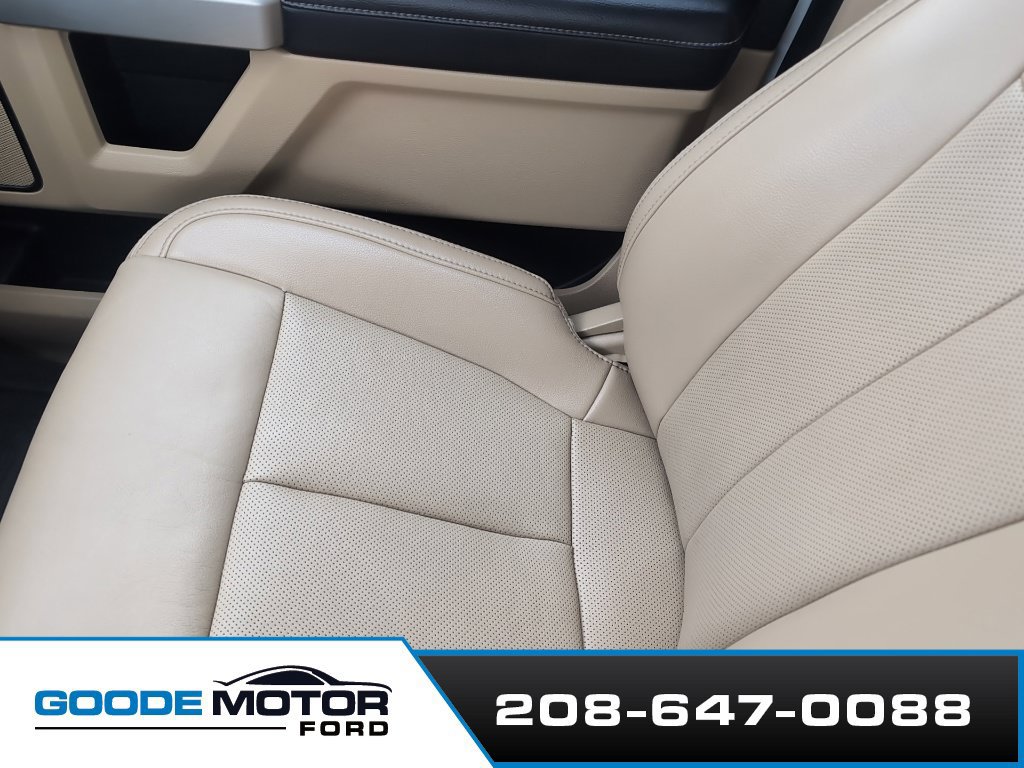 Used 2021 Ford F350 Lariat w/ Lariat Ultimate Package AWD/4WD image 17