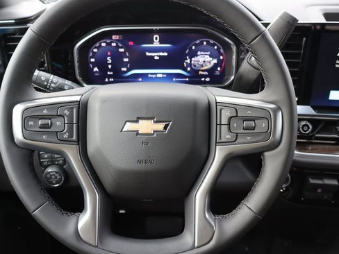 New 2026 Chevrolet Silverado 3500 LT w/ All Star Edition image 7
