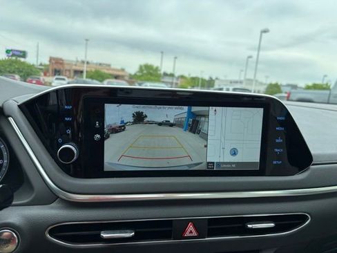 Used 2023 Hyundai Sonata SEL FWD image 6