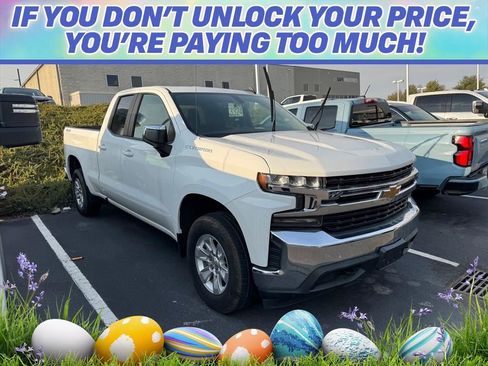Used 2020 Chevrolet Silverado 1500 LT w/ Trailering Package image 1