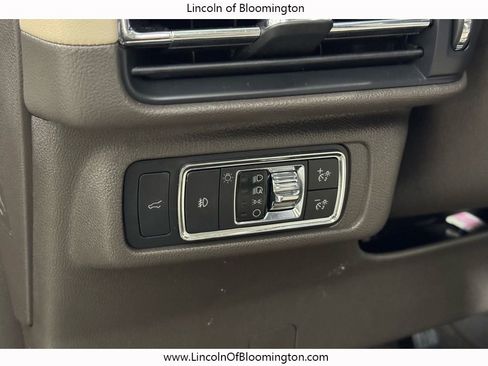 Used 2022 Lincoln Corsair Reserve w/ Equipment Group 201A image 25