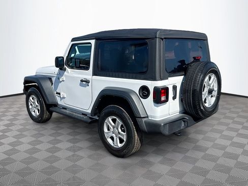 Used 2021 Jeep Wrangler Sport AWD/4WD image 8