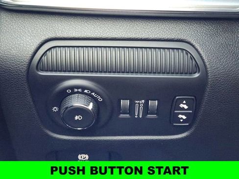 Used 2024 Jeep Wagoneer Series II image 20