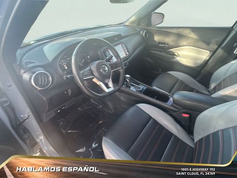 Used 2021 Nissan Kicks SR w/ SR Premium Package image 15