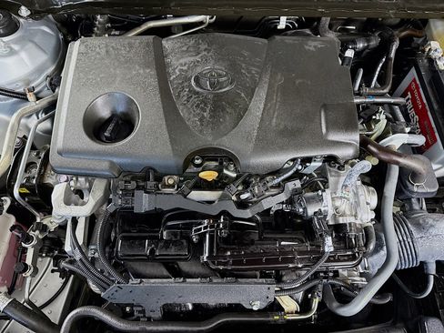 Used 2023 Toyota Camry SE image 38