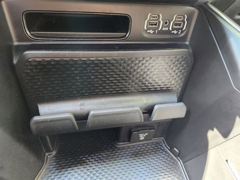 Used 2021 RAM 1500 Big Horn image 32