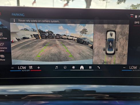 New 2025 BMW i5 M60 w/ Premium Package AWD/4WD image 23