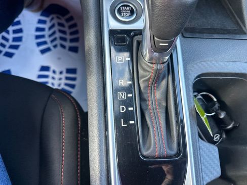 Used 2025 Nissan Sentra SR FWD image 25