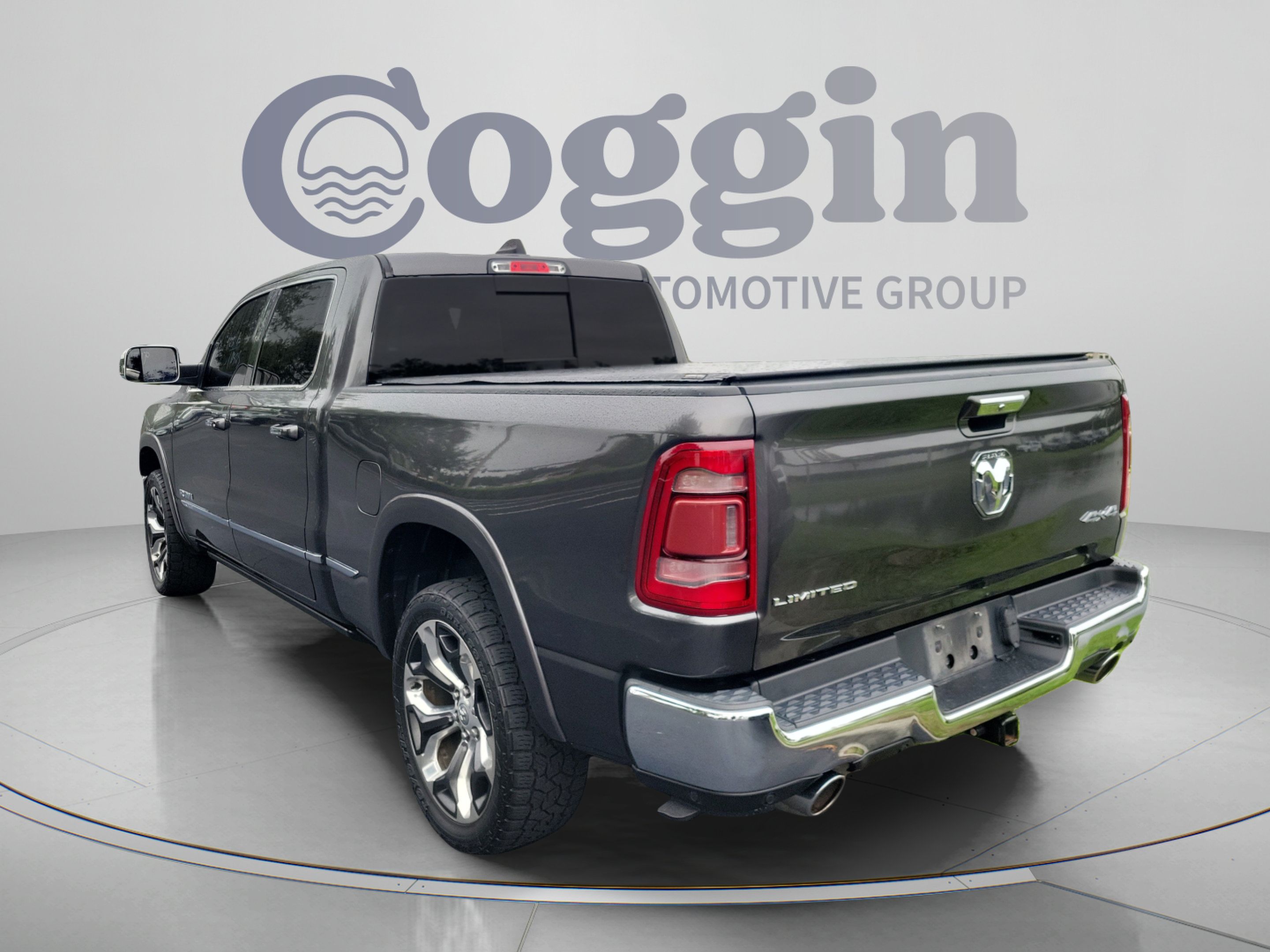 Used 2019 RAM 1500 Limited AWD/4WD image 4