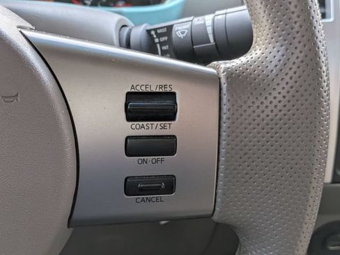 Used 2012 Nissan Frontier SV w/ SV Premium Utility Pkg RWD image 26