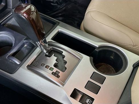 Used 2016 Toyota 4Runner Limited image 19