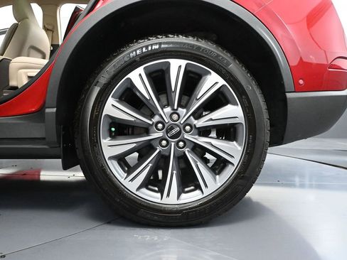 Used 2022 Lincoln Corsair Reserve w/ Equipment Group 201A image 15