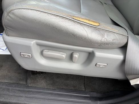 Used 2017 Toyota Sequoia Limited w/ Safety & Convenience Package RWD image 14
