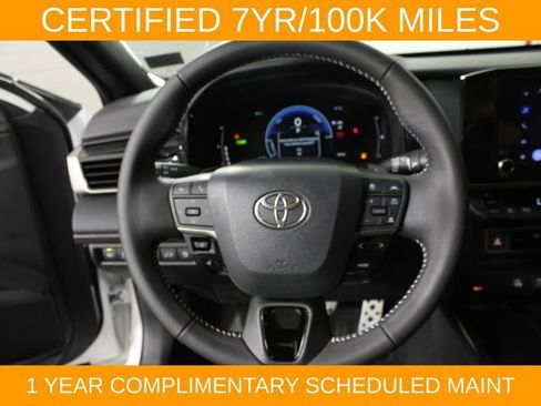 Used 2025 Toyota Camry SE FWD image 20