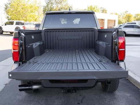 New 2026 Toyota Tacoma TRD Off-Road AWD/4WD image 8