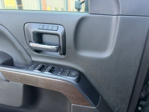Used 2018 GMC Sierra 3500 Denali w/ Duramax Plus Package AWD/4WD image 30