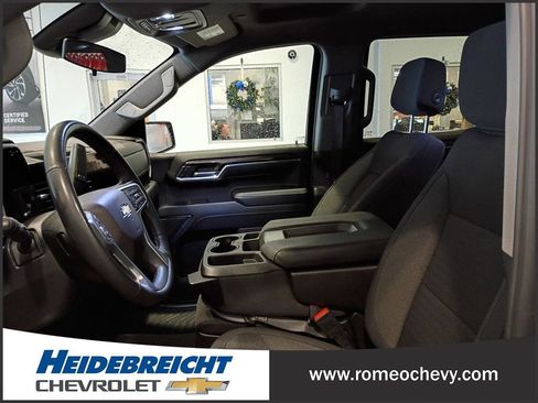 Certified 2024 Chevrolet Silverado 1500 LT image 19