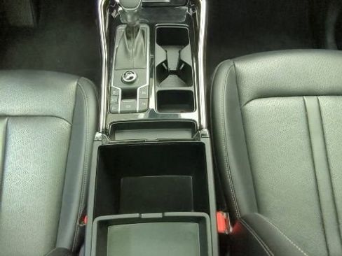Used 2023 Kia Sorento SX FWD image 23