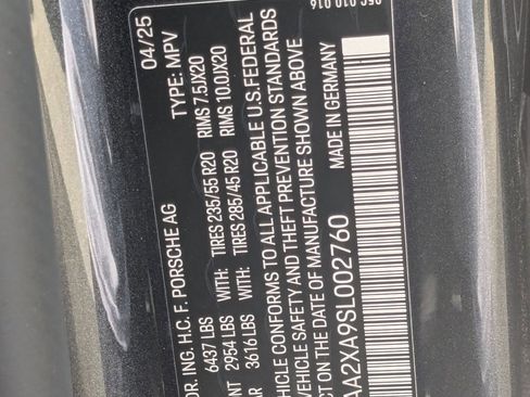 New 2025 Porsche Macan 4 Electric image 30