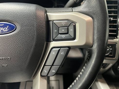 Used 2021 Ford F250 Lariat w/ Chrome Package image 11