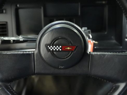 Used 1986 Chevrolet Corvette Convertible image 34