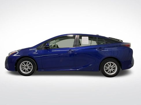 Used 2017 Toyota Prius Two image 27