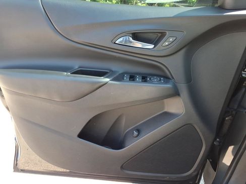 Used 2019 Chevrolet Equinox LT FWD image 22