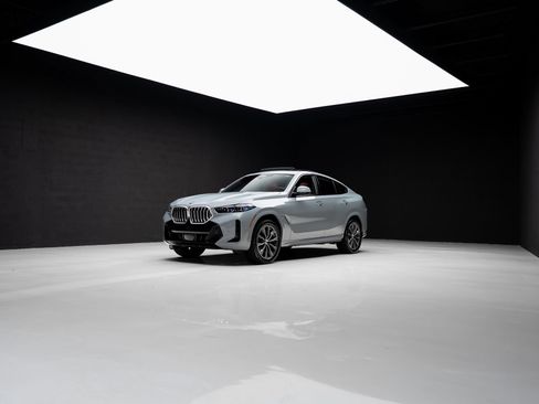 Used 2025 BMW X6 xDrive40i AWD/4WD image 86