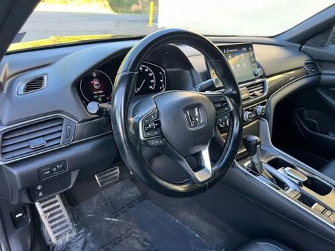 Used 2019 Honda Accord Sport image 20