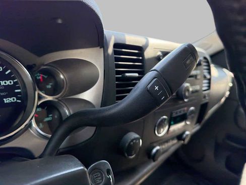 Used 2014 GMC Sierra 2500 SLE w/ HD SLE Premium Package image 23