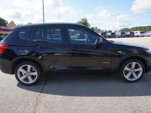 Used 2017 BMW X3 sDrive28i image 5