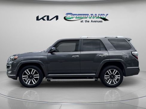 Used 2016 Toyota 4Runner Limited RWD image 4