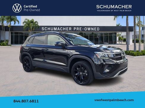 Certified 2023 Volkswagen Taos SE w/ Panoramic Sunroof Package FWD image 1
