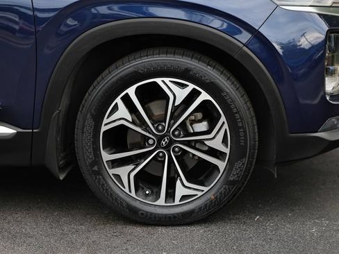 Used 2019 Hyundai Santa Fe Limited FWD image 5